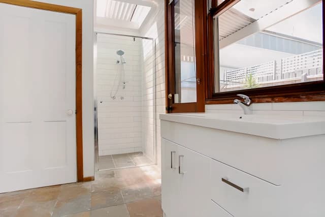 2 Bed, 1 Bath