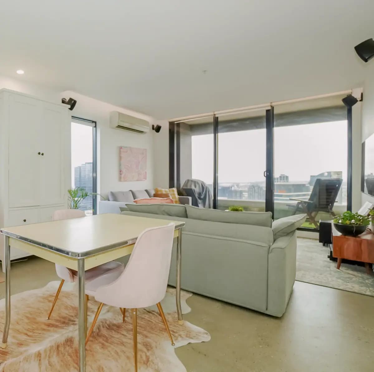 3706/200 Spencer Street