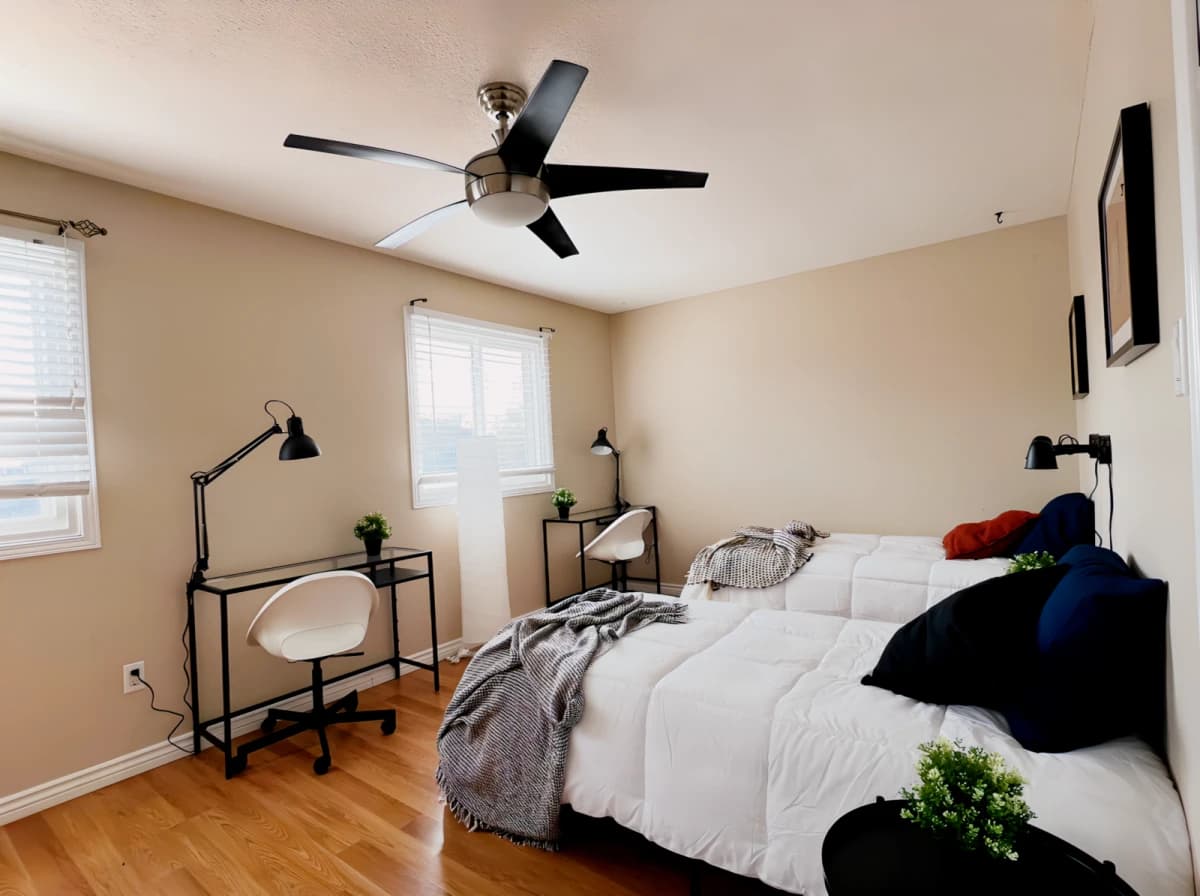 Sandyshores Shared Room