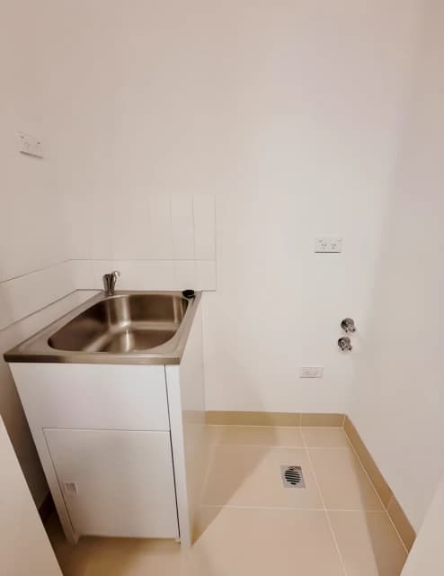 1 Bed 1 Bath (with furniture and home appliances)