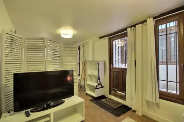 studio in 2e   Bourse