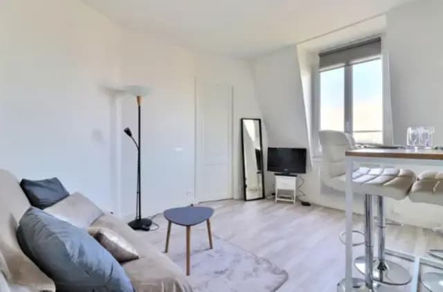 studio in 18e   Montmartre Pigalle
