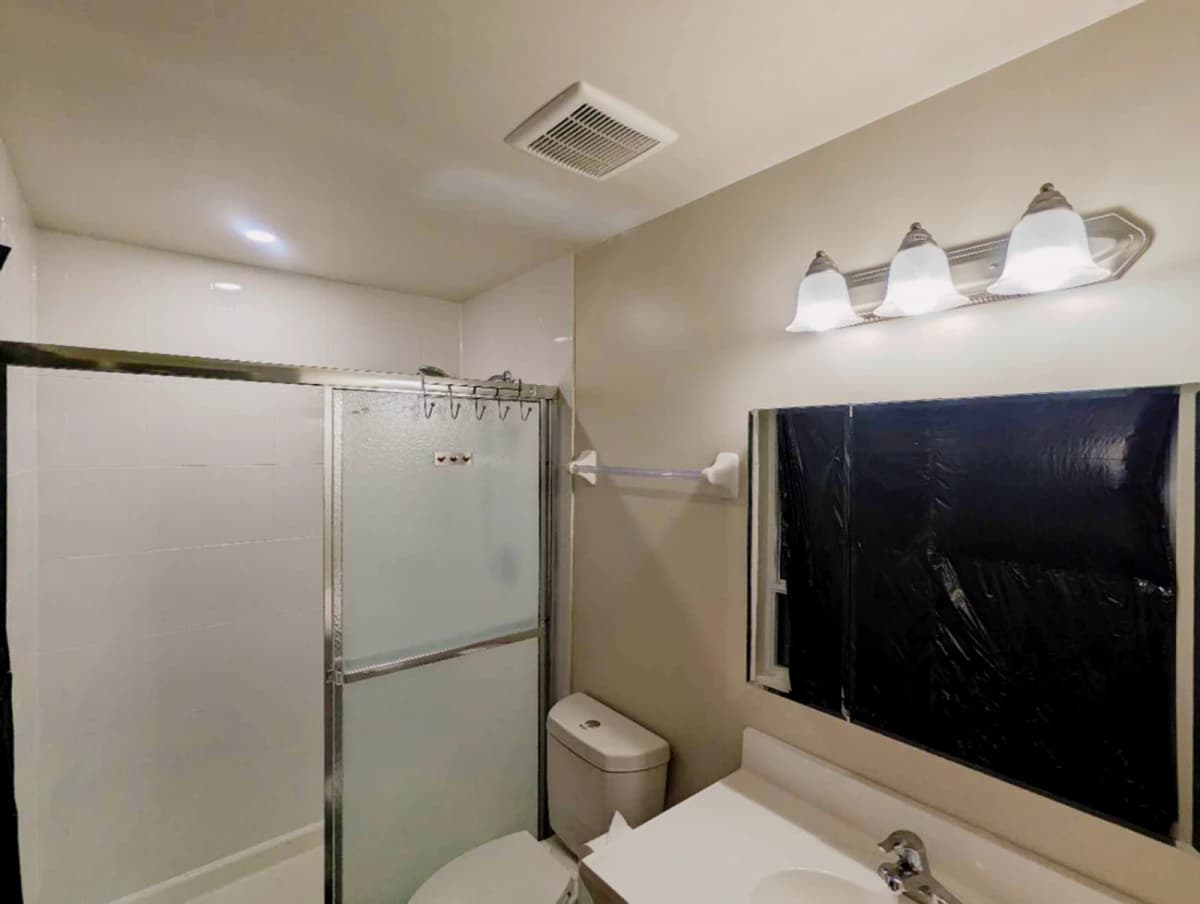 Master Room of 2 Bedroom