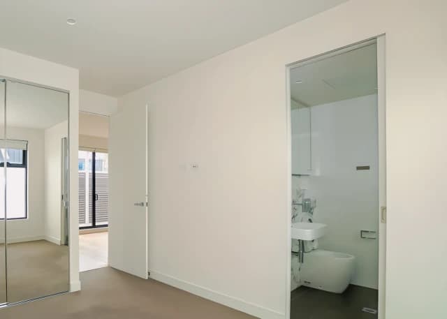 2 Bed 2 Bath