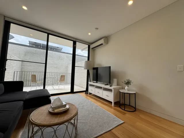 2 bed 2 bath