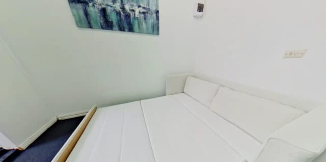 Room 7