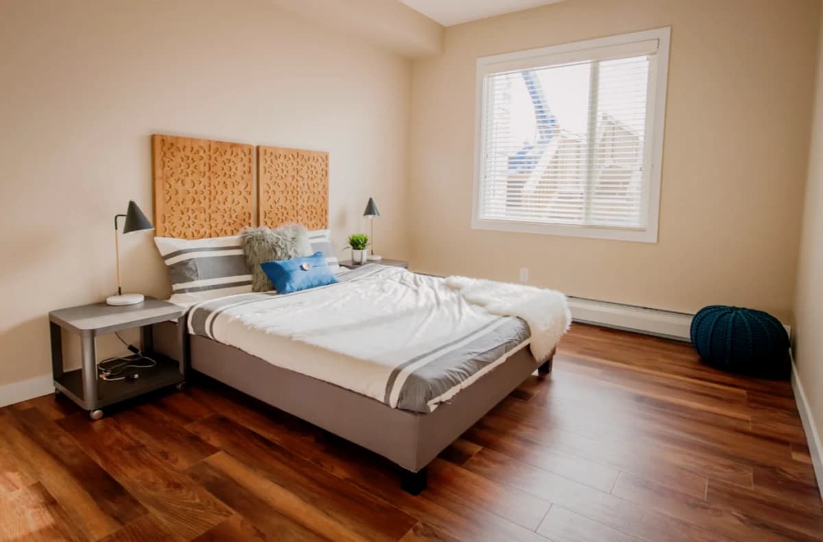 2 Bedroom