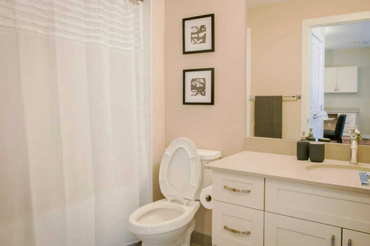 2 Bedroom
