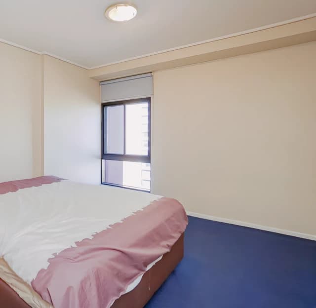 2 Bedroom