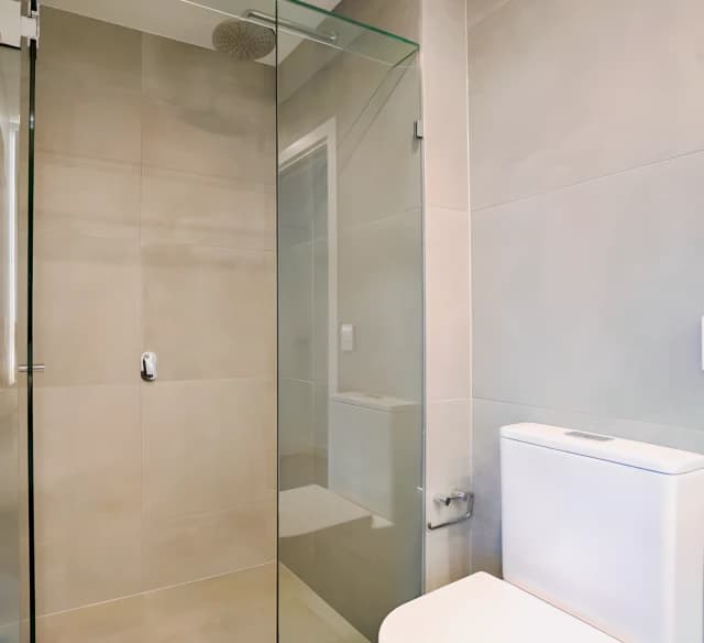 2 Bedroom