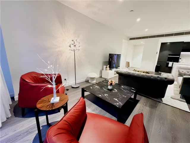 2 bed 2 bath