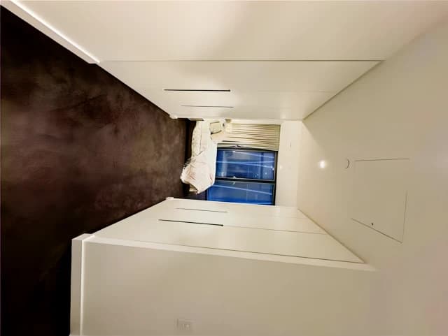 2 bed 2 bath