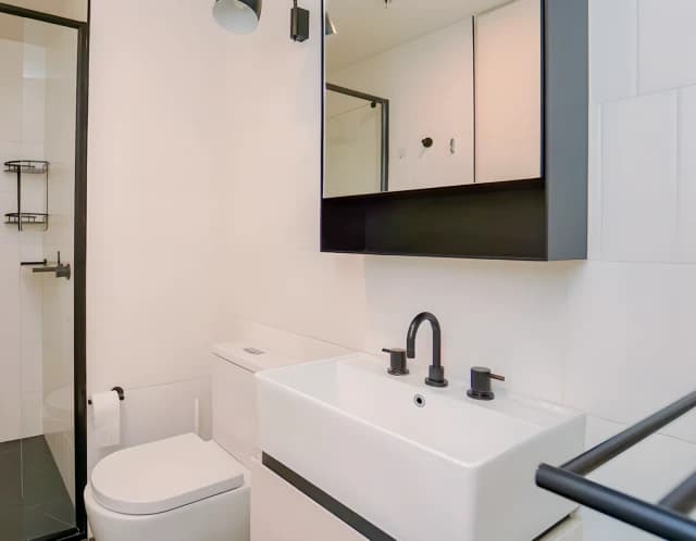 2 Bedroom