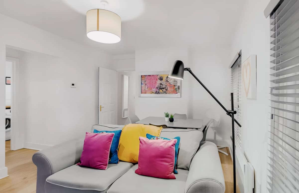 2 bed apartment by John Lewis - B