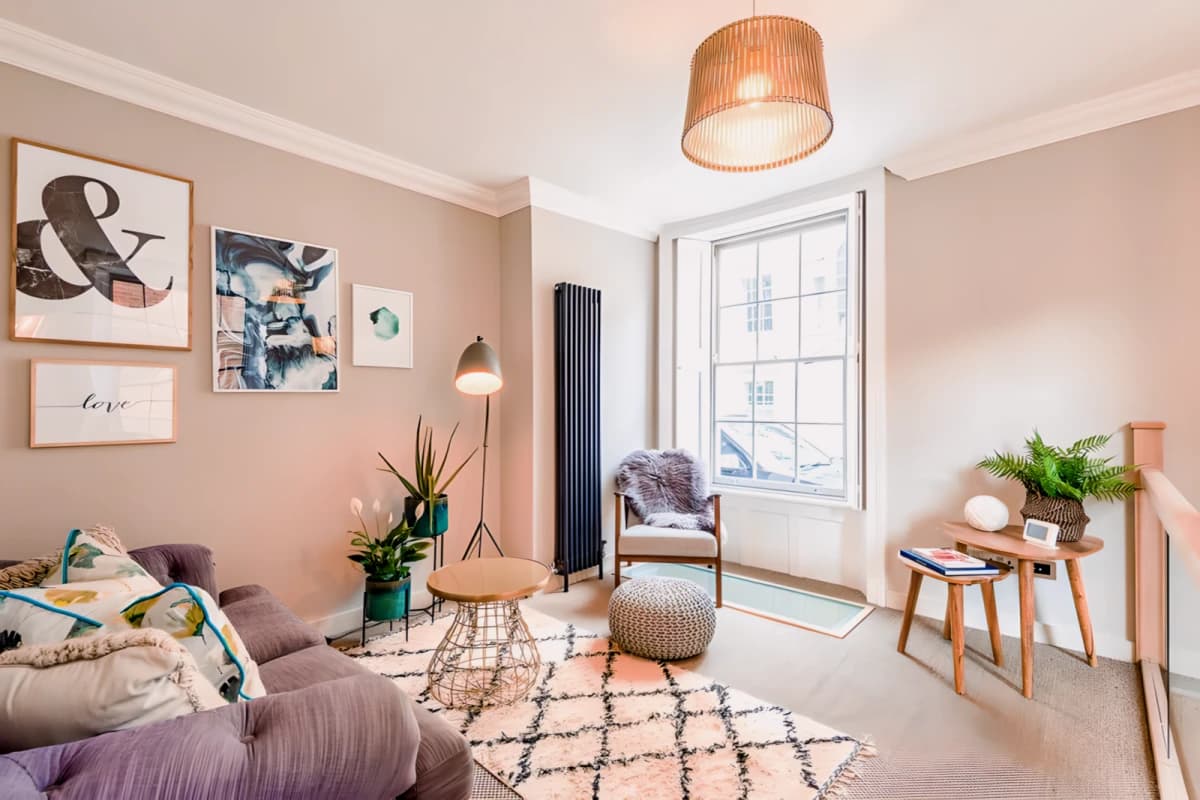 2 Bedrooms 1.5 Bathroom