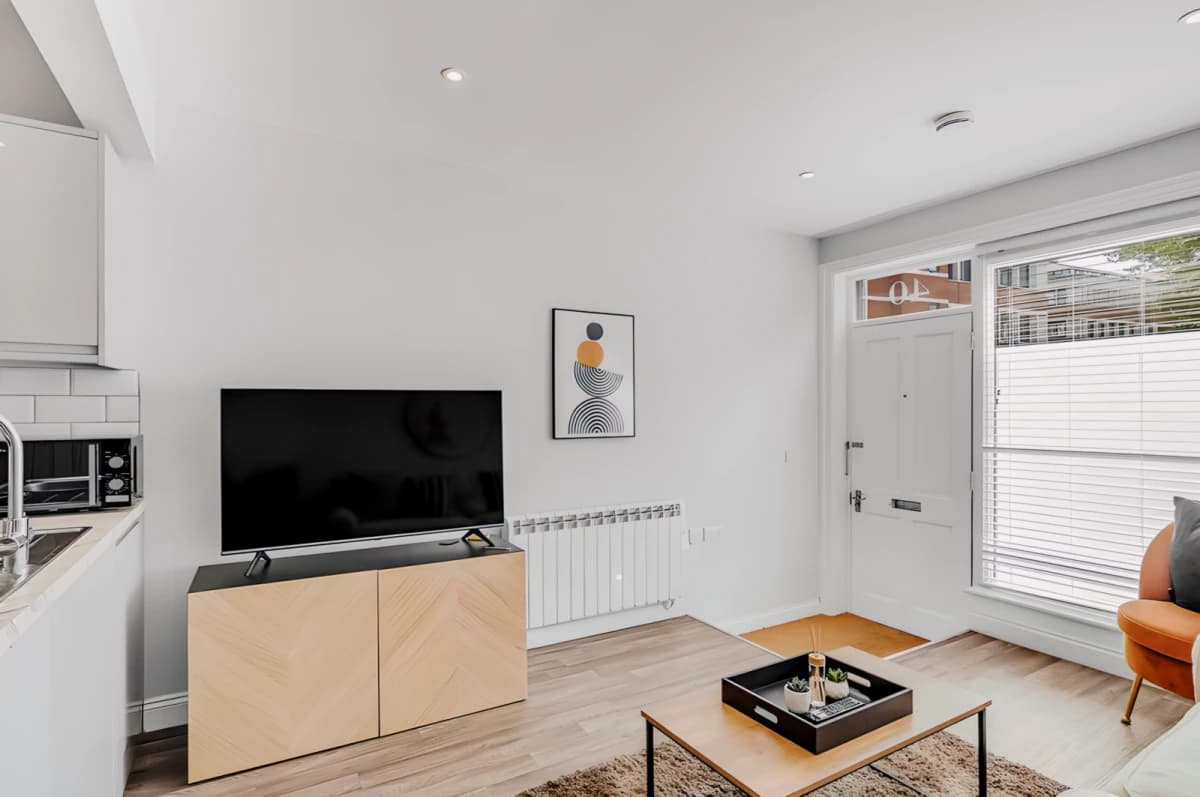 3 Bedrooms 1.5 Bathrooms