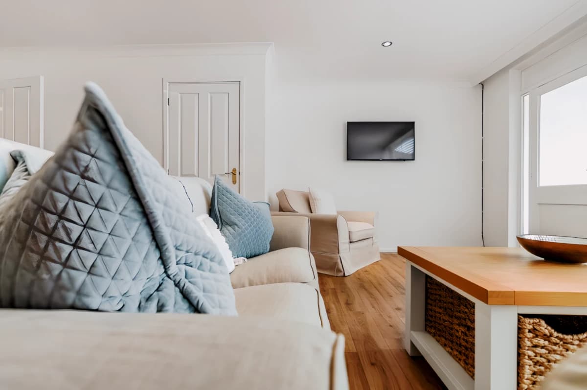 3 Bedrooms 1.5 Bathrooms