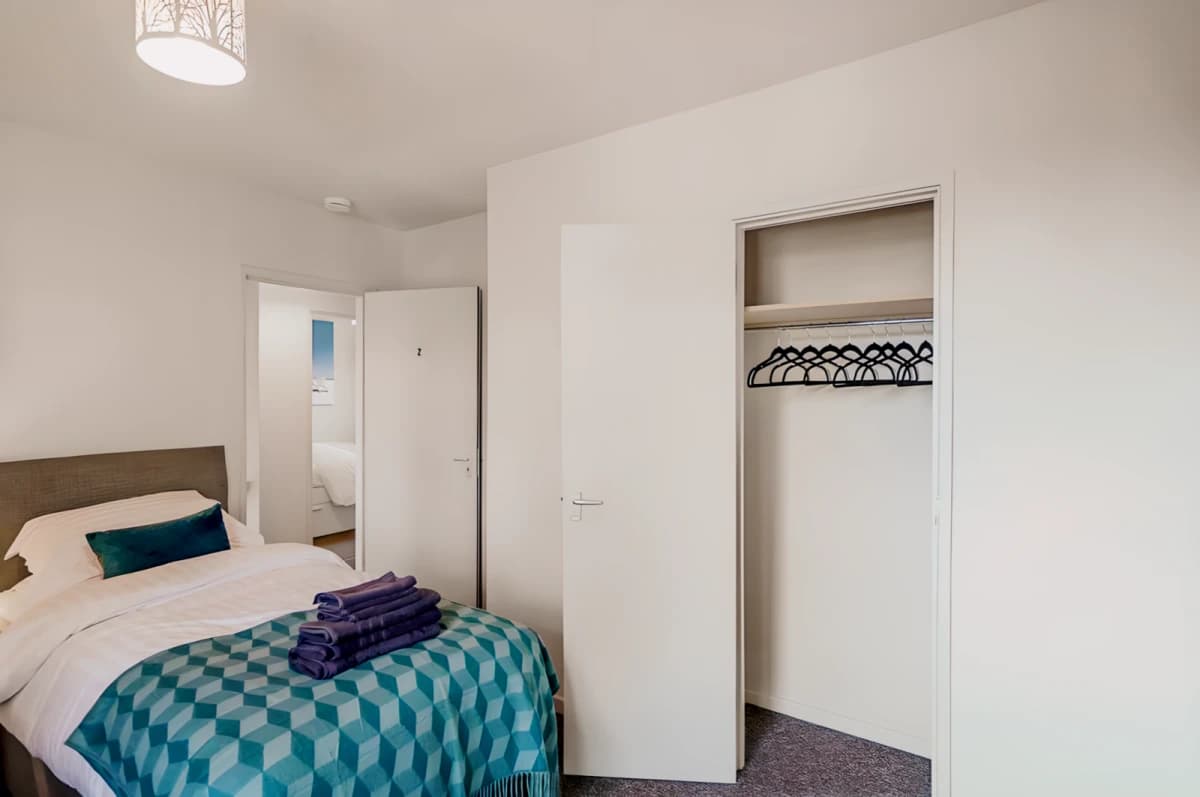 4 Bedrooms 1.5 Bathrooms