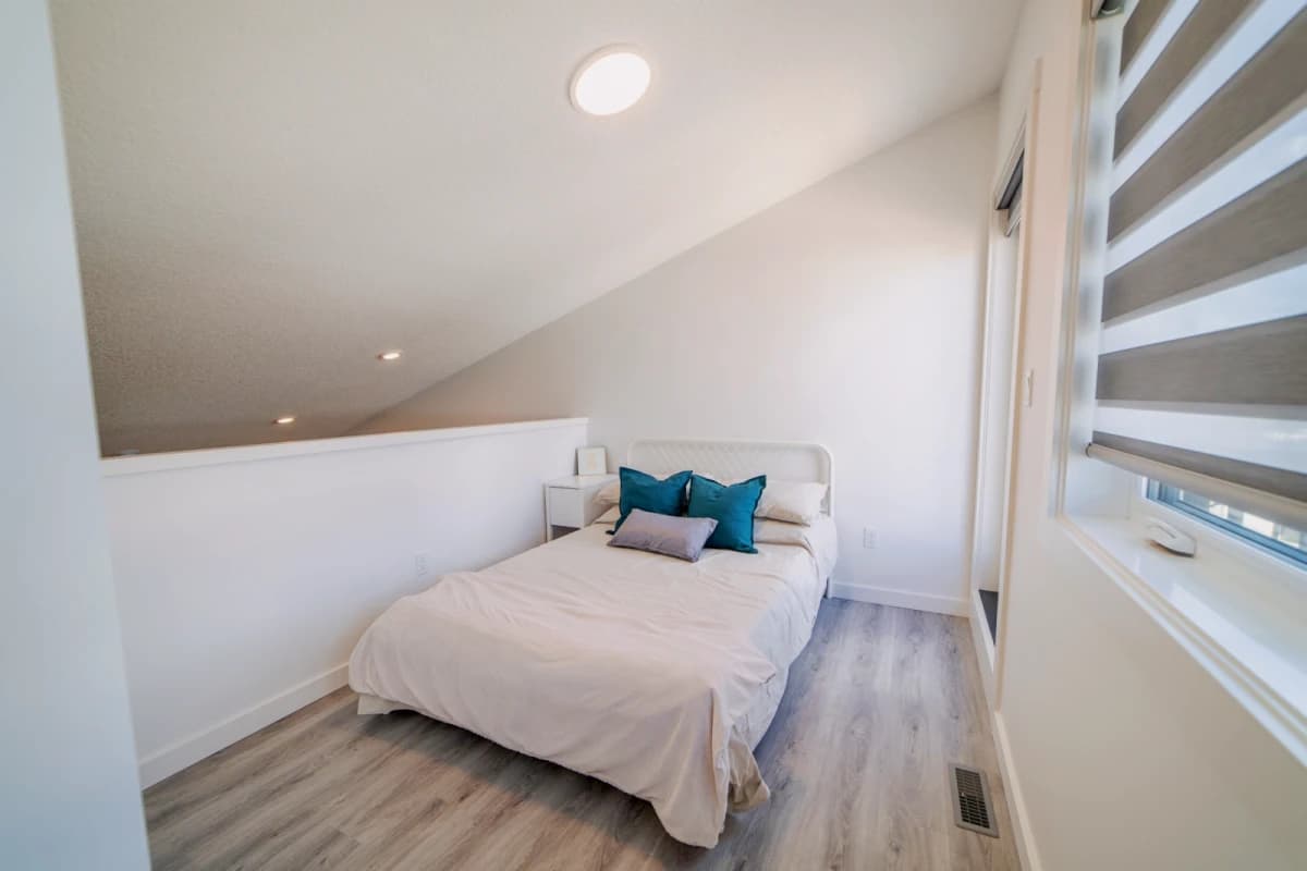1 Bedroom-2231G Price Lane