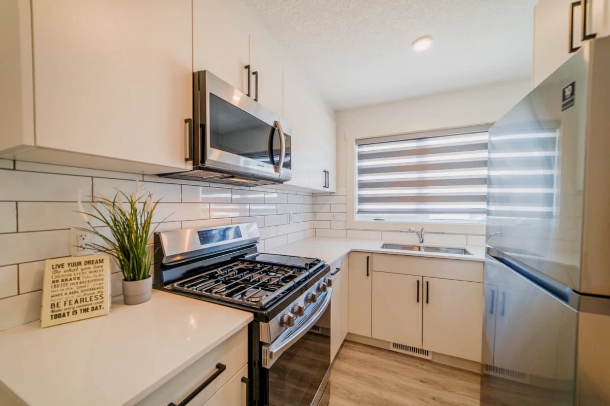 1 Bedroom-2231G Price Lane