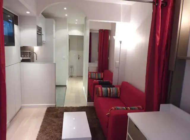 Pleasant studio near the Boulainvilliers train station