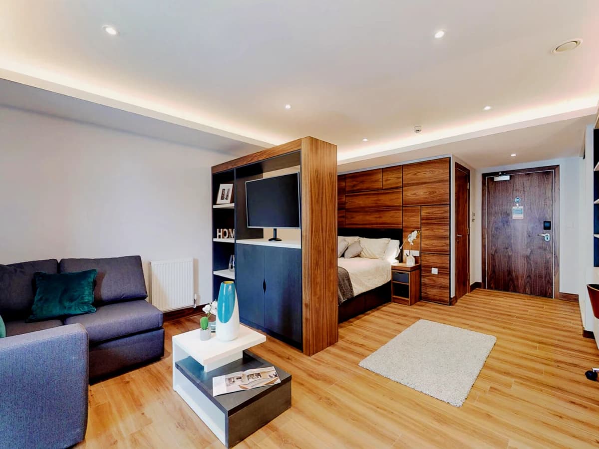Oasis Residence image