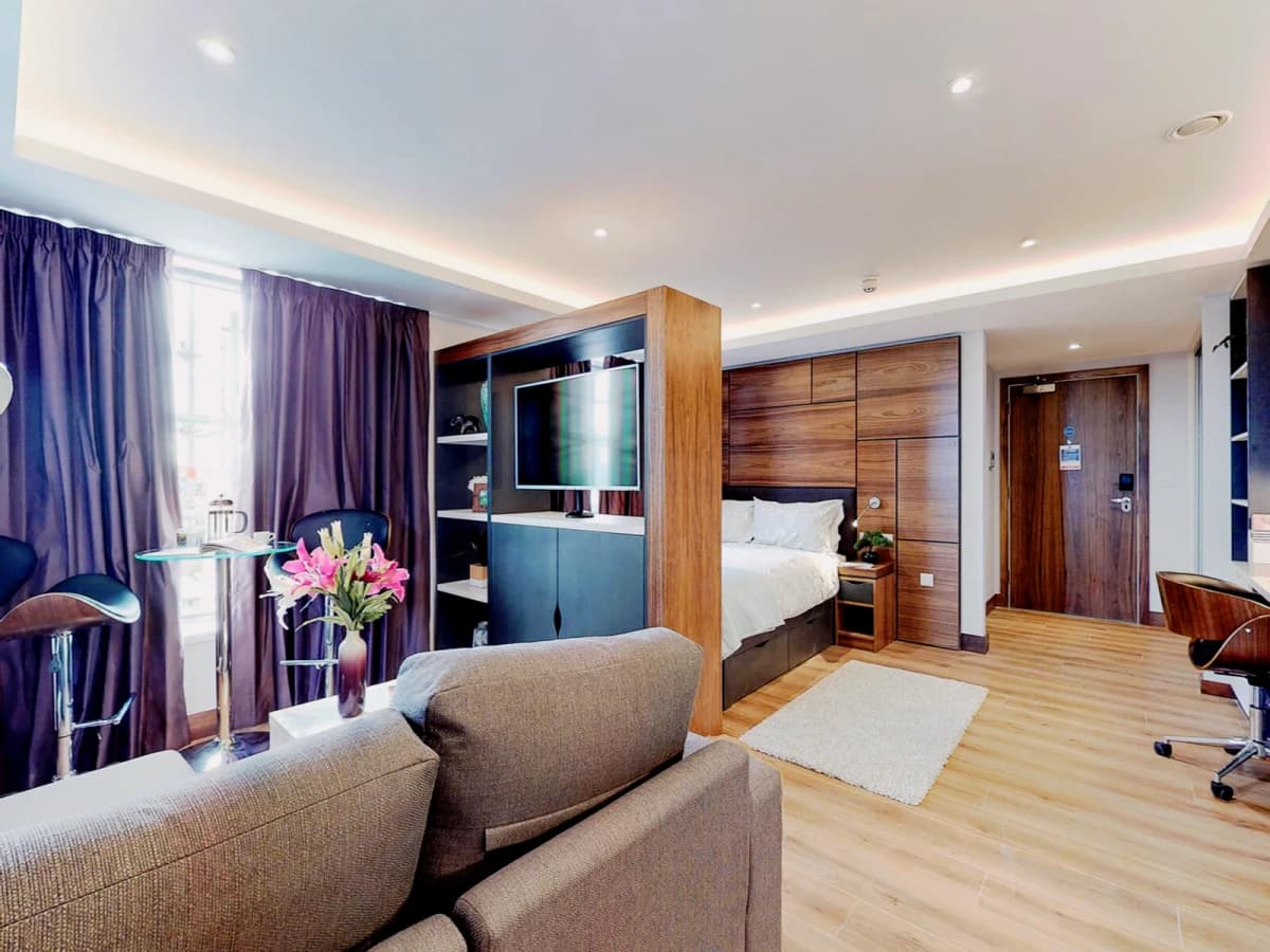 Oasis Residence image