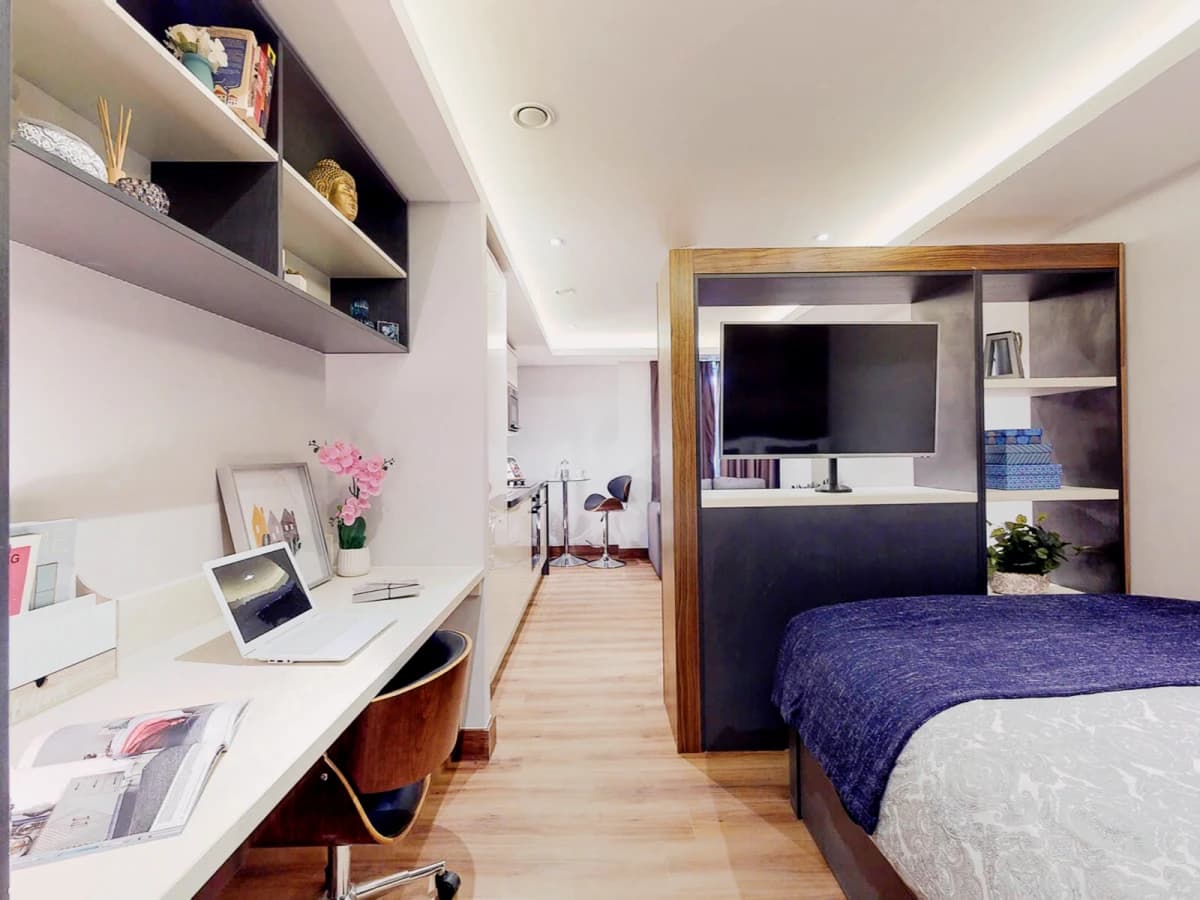 Oasis Residence image