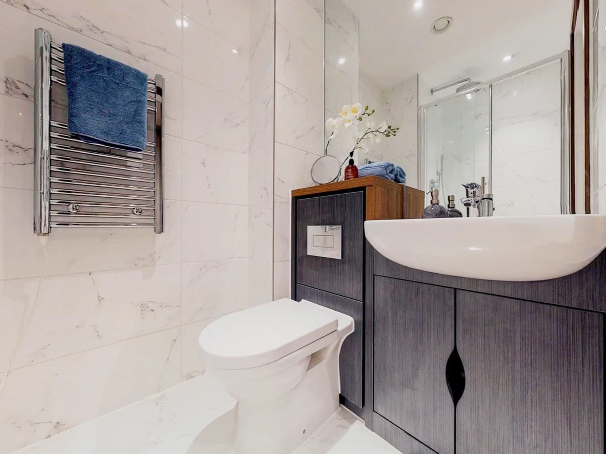 Oasis Residence image