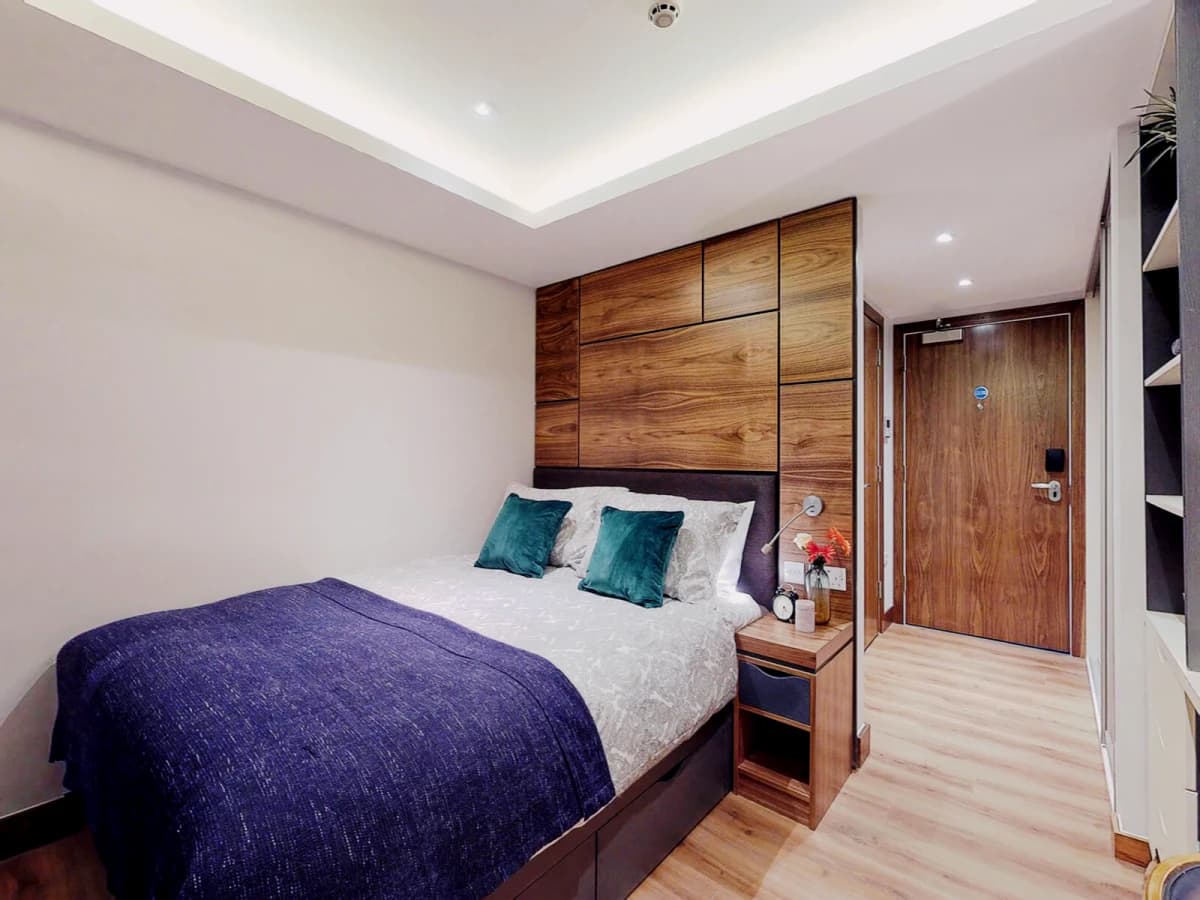 Oasis Residence image