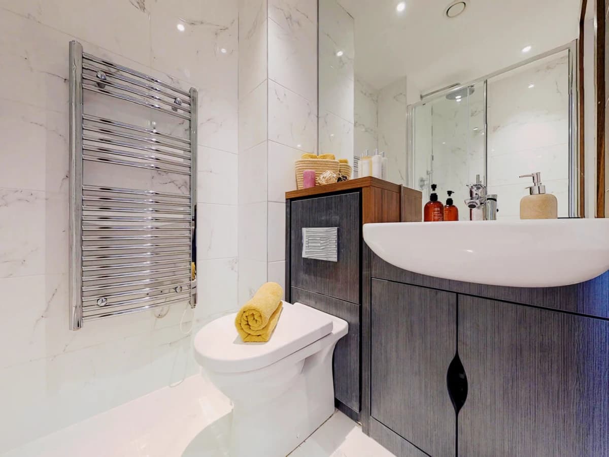 Oasis Residence image