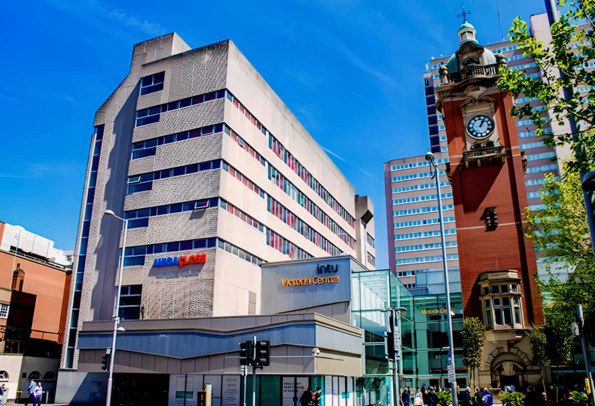 Victoria House