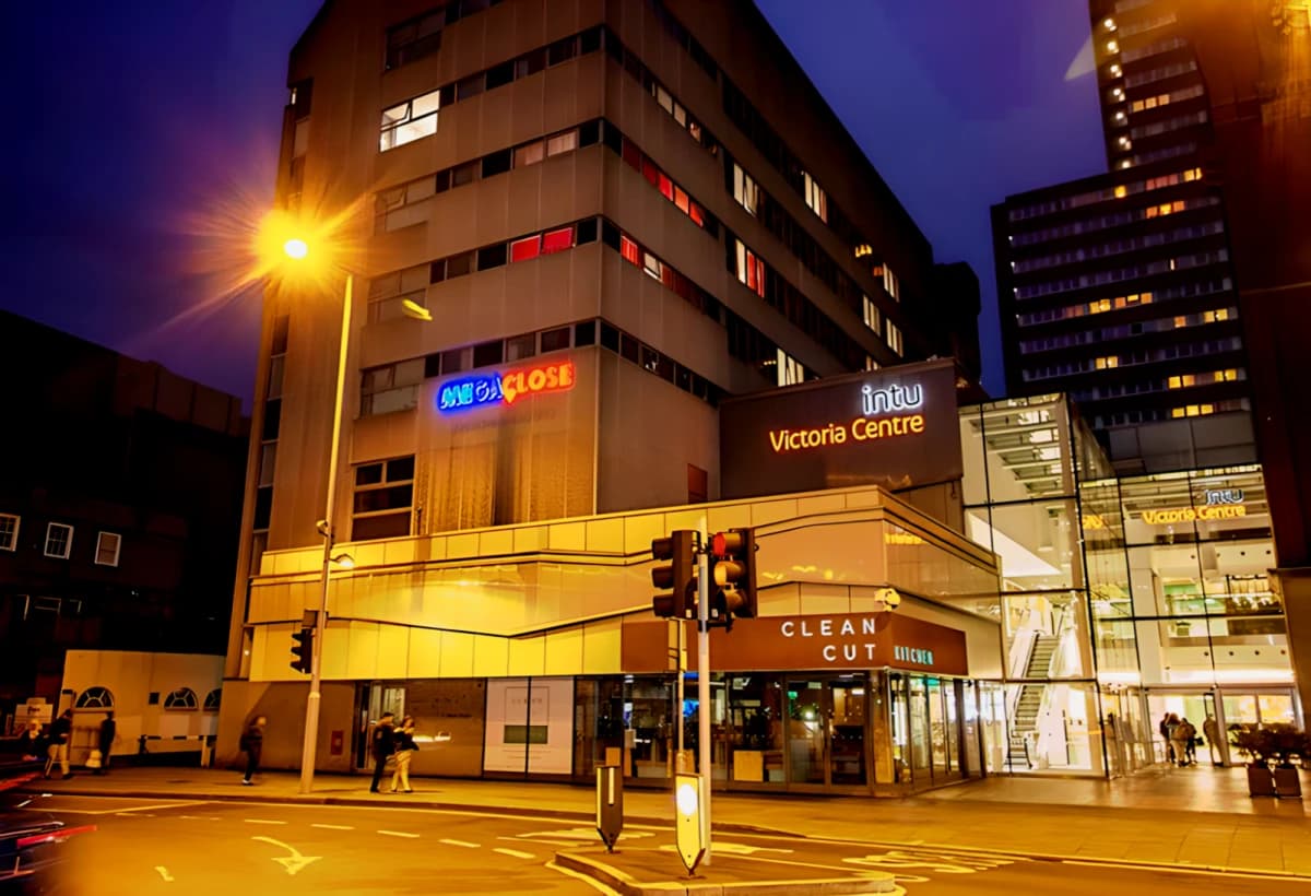 Victoria House image 2