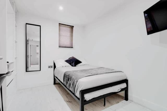 154 Garmoyle road, L15 image