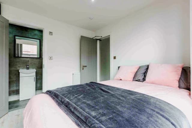 157 Alderson road, L15 image