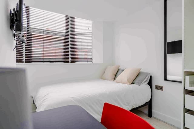 157 Alderson road, L15 image
