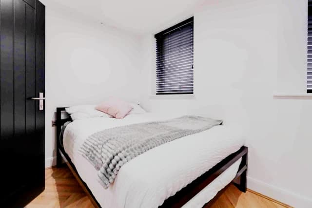 605 Smithdown road, L15 image