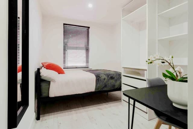 47 Grosvenor road, L15 image