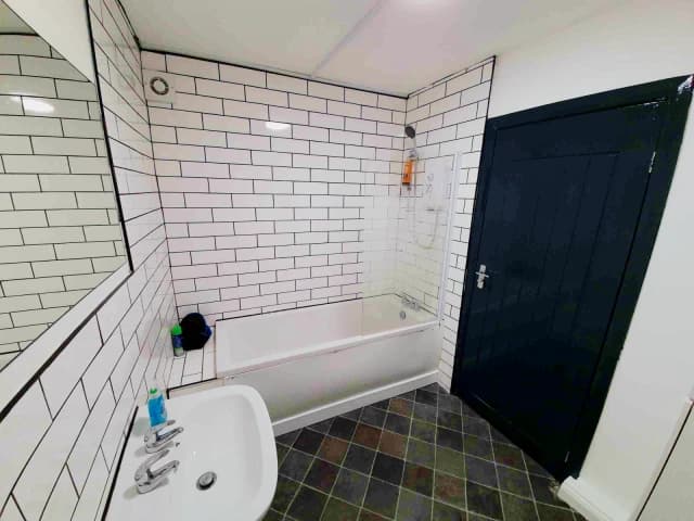 36 Cardigan Street, L15 image 5