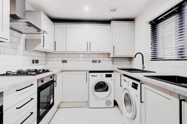 78 Stevenson Street, L15 image 4