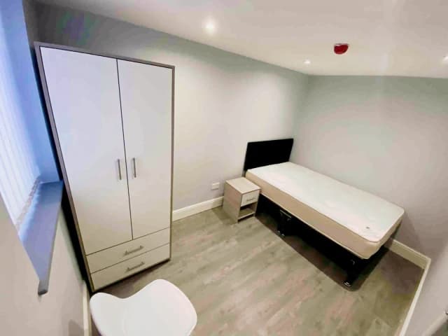 16 Finlay Street, L6 image
