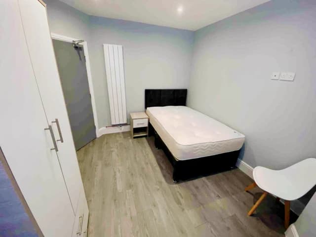 16 Finlay Street, L6 image