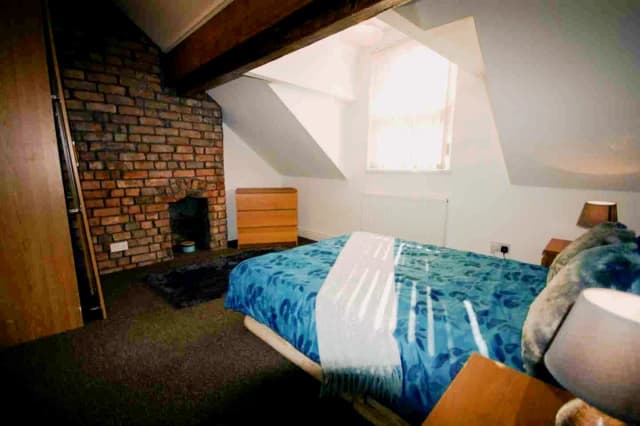 29 Stanley Street, L7 image 3