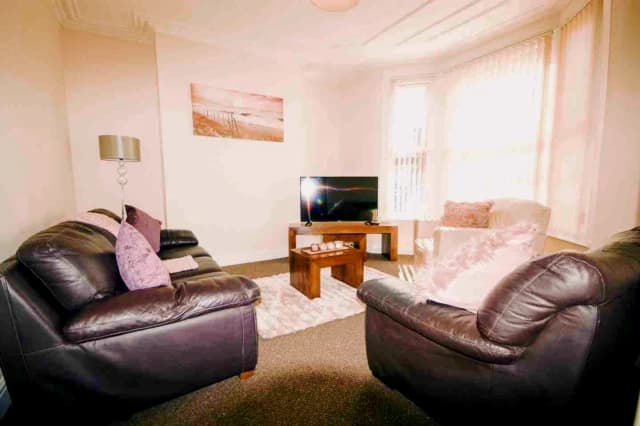 29 Stanley Street, L7 image 5