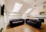6 bedrooms 2 bathrooms