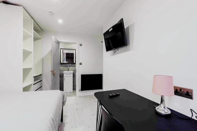 57 Kenmare road, L15 image