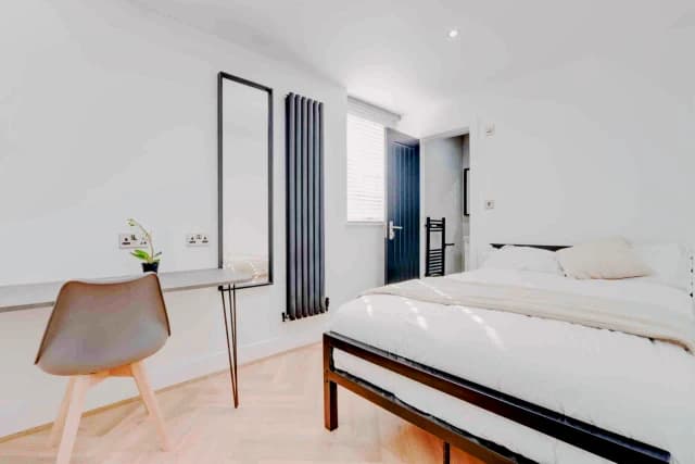 48 Thornycroft road, L15 image