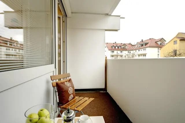 studio in Milbertshofen    Am Hart image 3