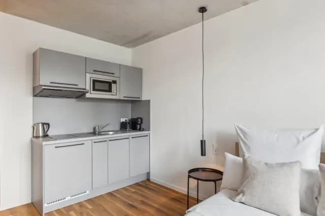 Adorable studio steps away from Rummelsburg station
