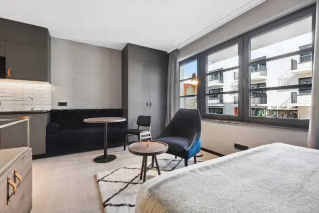 Smart and bright studio in Rummelsburger